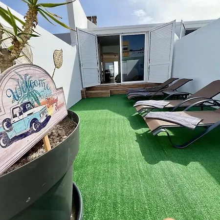 With Sea View Nyaraló *