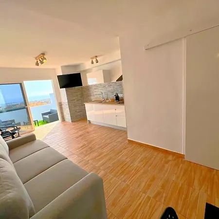With Sea View * カレタ・デ・フステ